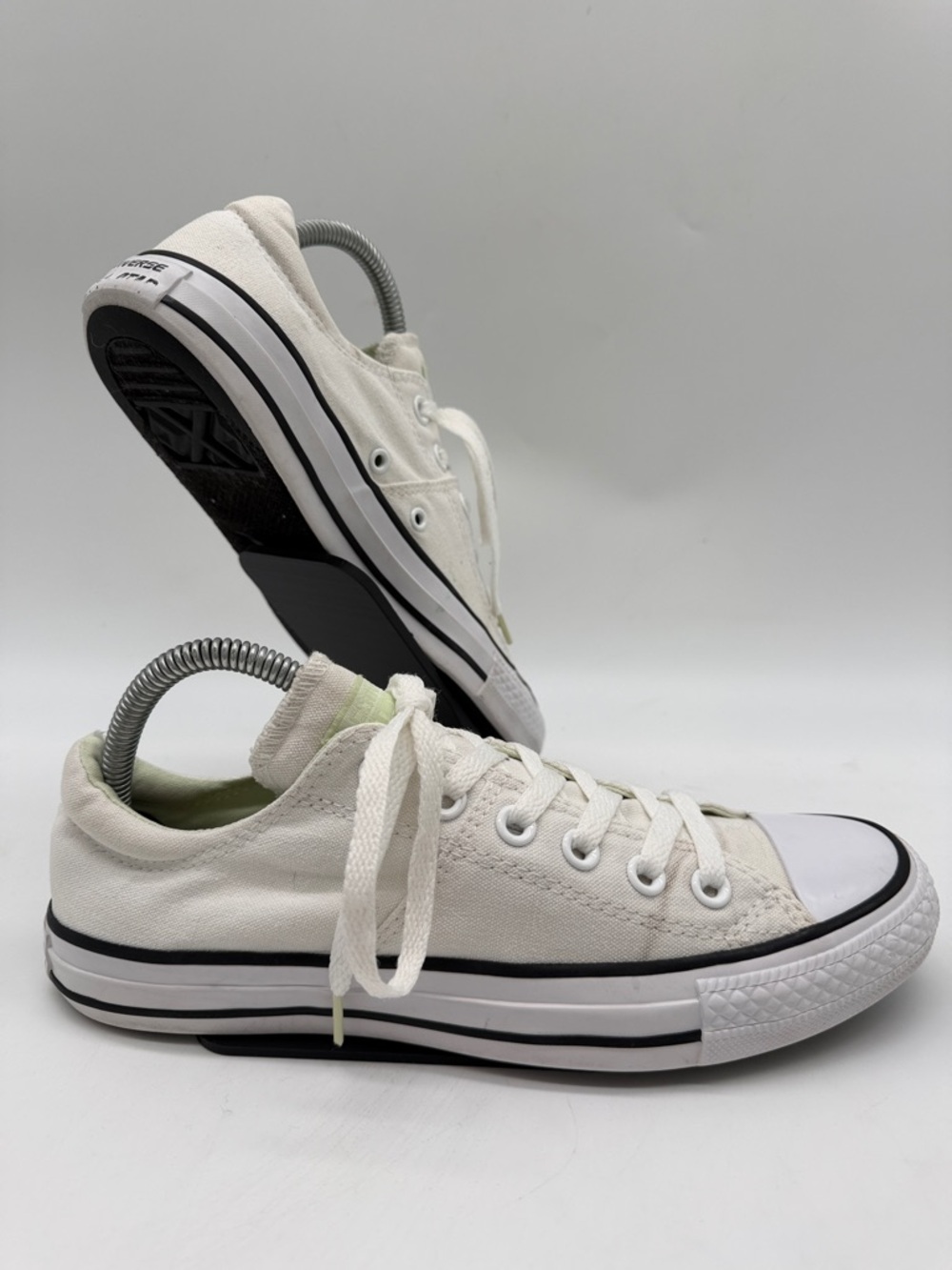 Converse All Star White Canvas  Padded Tongue Black Piping Women's Size 8 - Picture 5 of 16